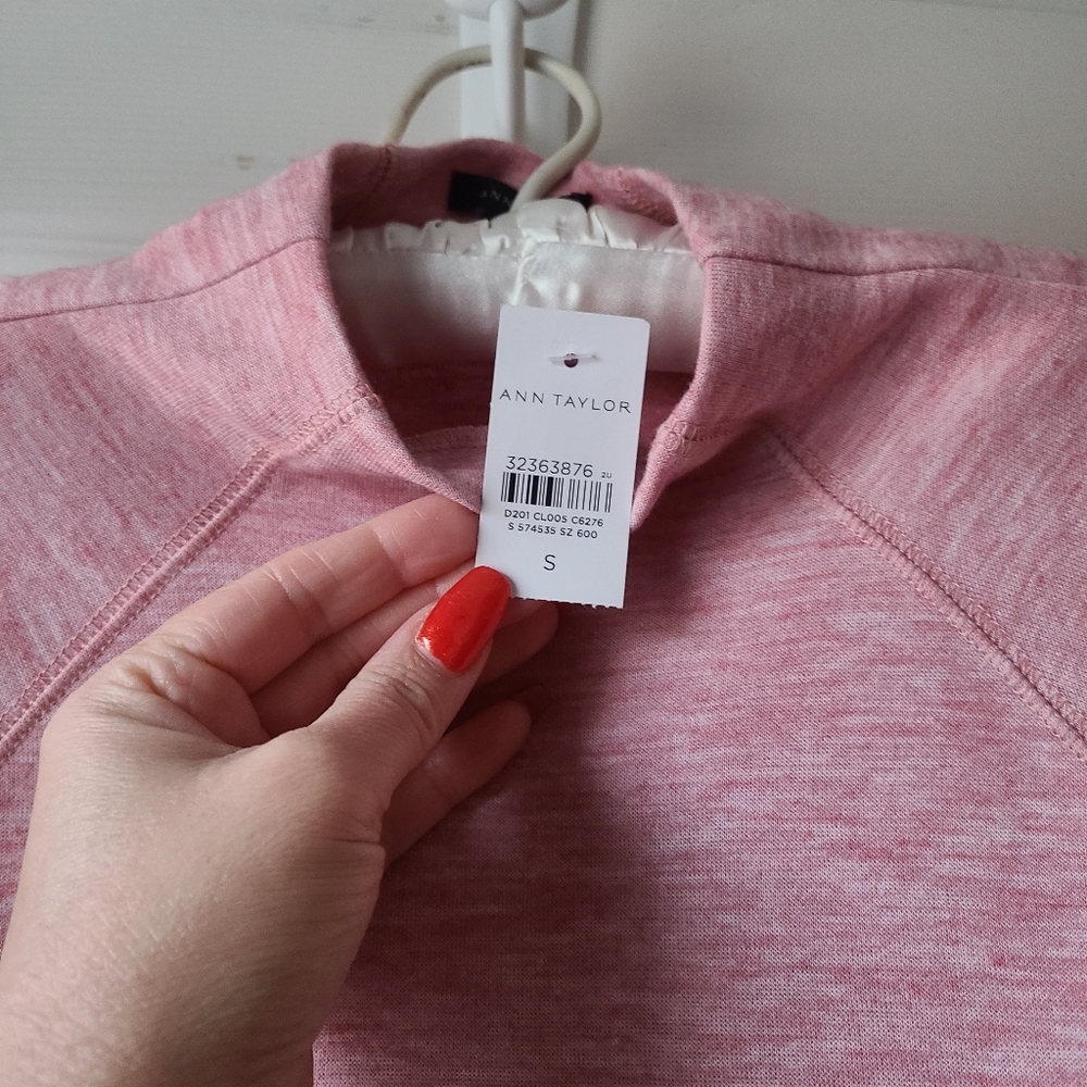 NWT Raglan sleeve tunic top - Picture 8 of 14